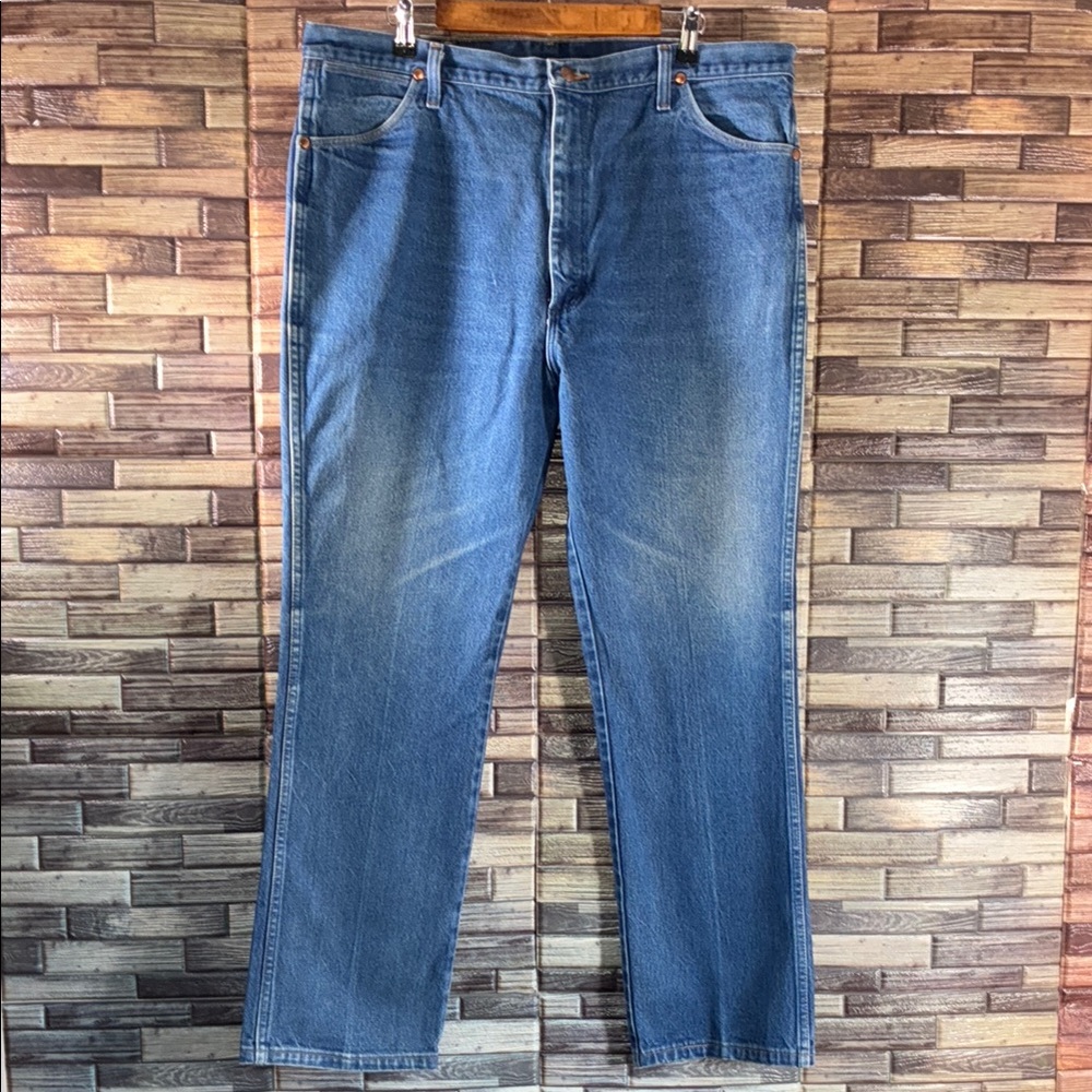Used Wrangler Blue Cowboy Cut Jeans Classic Denim 42x32